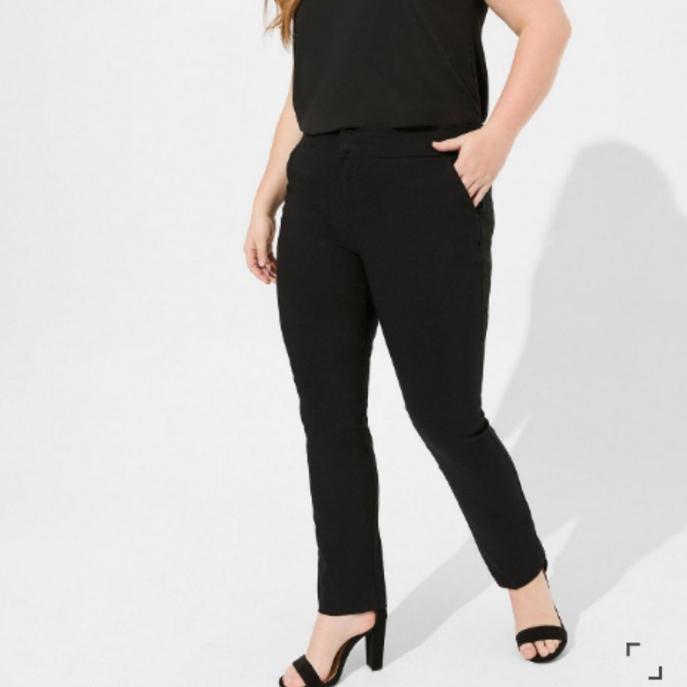 Torrid Studio by Torrid NWT Straight Leg Pant Sz 22XL Black